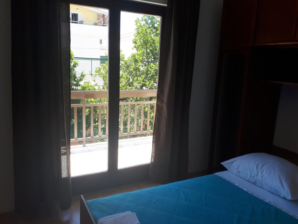 Apartman Emilio Baška Voda Exteriör bild