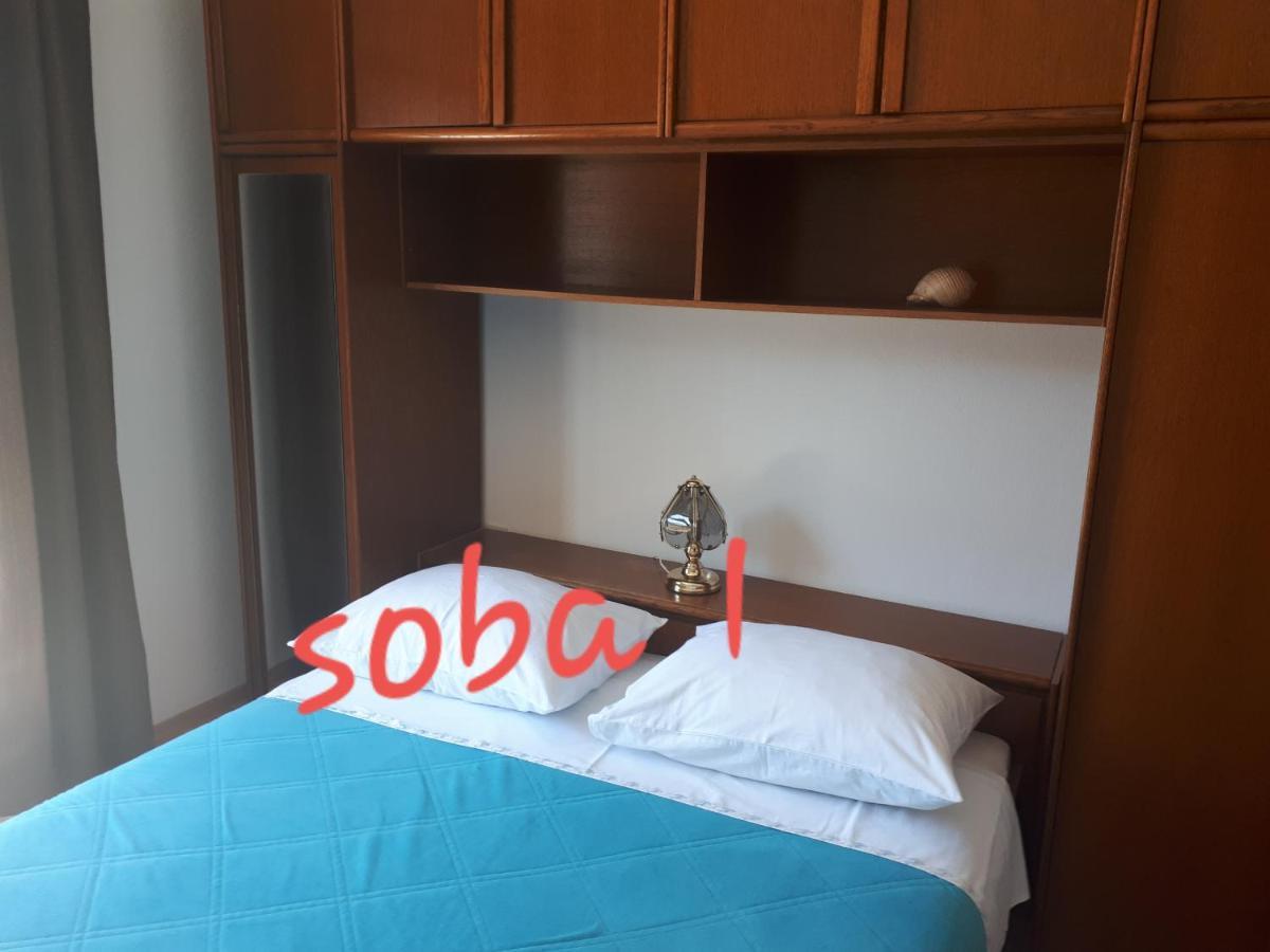 Apartman Emilio Baška Voda Exteriör bild
