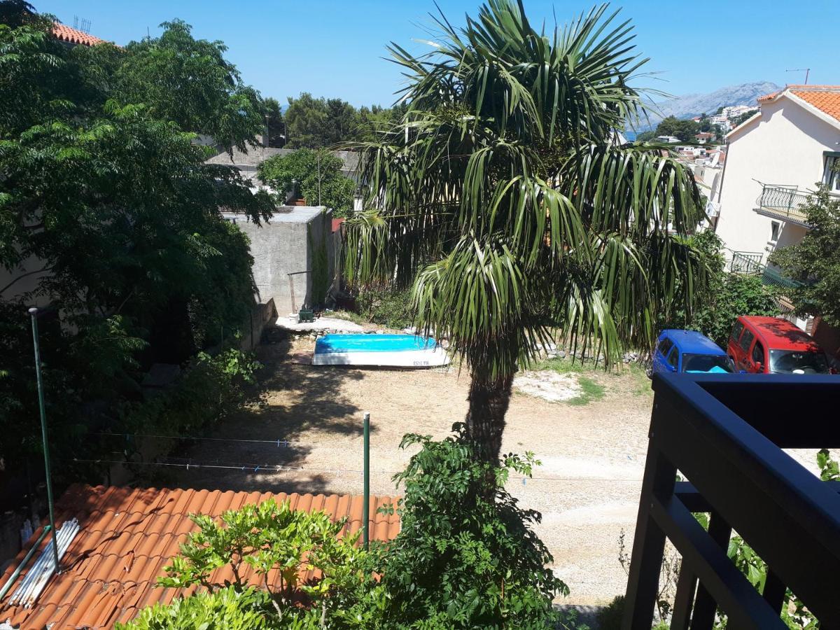 Apartman Emilio Baška Voda Exteriör bild