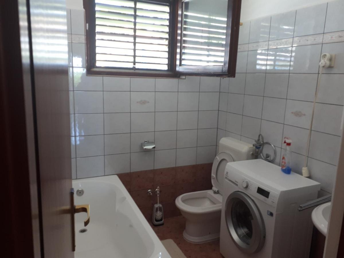Apartman Emilio Baška Voda Exteriör bild